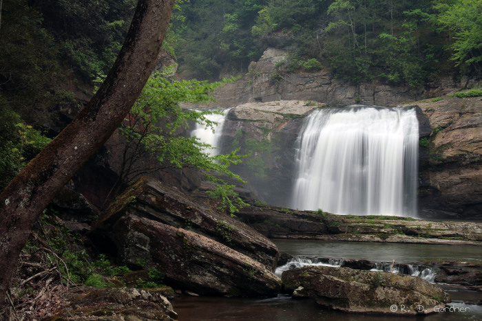 Twisting Falls