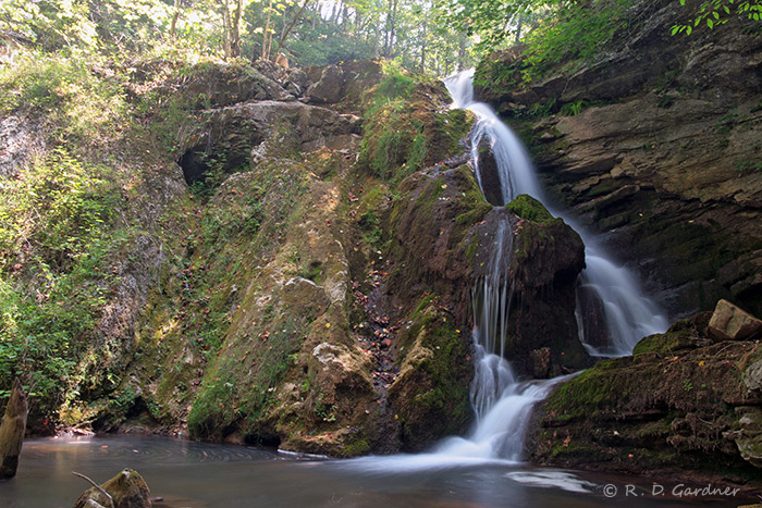 Wide view of Fall Creek Falls